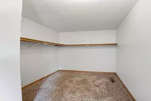 8824 Oregon Ave N, Brooklyn Park, MN 55445 - Photo 29