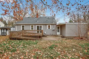 2057 Giesmann St, Roseville, MN 55113 - Photo 29