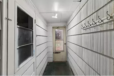 2057 Giesmann Street, Roseville, MN 55113 - Photo 23