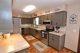 803 Hillcrest Dr, Montgomery, MN 56069 - Photo 13