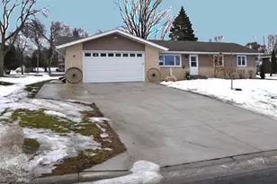 803 Hillcrest Dr, Montgomery, MN 56069 - Photo 29