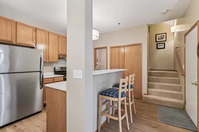 8465 Cortland Road #125, Eden Prairie, MN 55344 - Photo 9