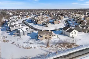 1663 Hidden Trail, Mayer, MN 55360 - Photo 7