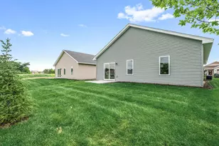 25840 Emerson Ct, Wyoming, MN 55092 - Photo 23