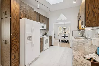 6066 Blake Ridge Road, Edina, MN 55436 - Photo 9