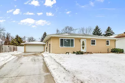 419 Brook Avenue, Moorhead, MN 56560 - Photo 1