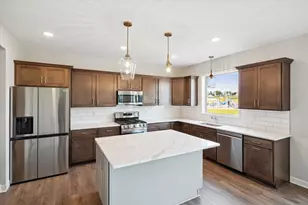 5956 Upper 179th St W, Lakeville, MN 55044 - Photo 7