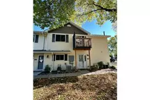 7670 13th St N, Oakdale, MN 55128 - Photo 1