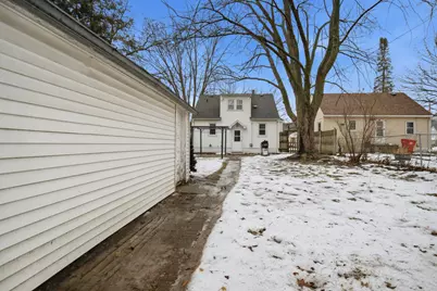 903 11th Avenue SW, Austin, MN 55912 - Photo 27