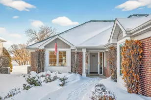 8810 Pointe Vista Dr, Victoria, MN 55386 - Photo 27