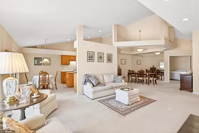 8810 Pointe Vista Drive, Victoria, MN 55386 - Photo 5