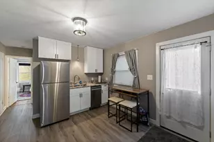 4042 Lake Rd Ave, Robbinsdale, MN 55422 - Photo 7