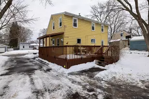 1442 Sandhurst Ave E, Maplewood, MN 55109 - Photo 21