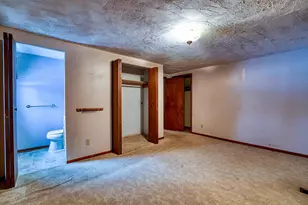 1442 Sandhurst Ave E, Maplewood, MN 55109 - Photo 15