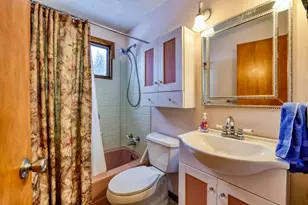 1442 Sandhurst Ave E, Maplewood, MN 55109 - Photo 9