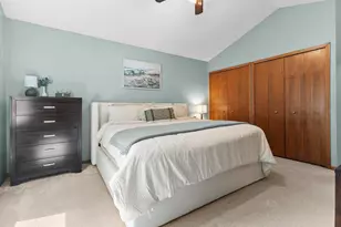 349 69th St N, Mahtomedi, MN 55115 - Photo 15