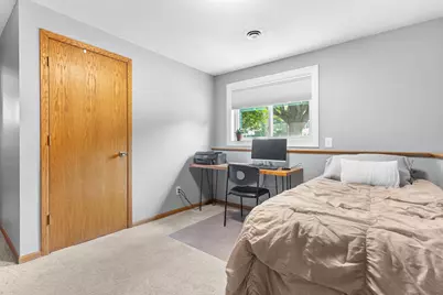 349 69th Street N, Mahtomedi, MN 55115 - Photo 29