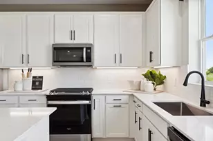 12564 Erskin St NE, Blaine, MN 55449 - Photo 13