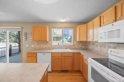 9405 214th Street W, Lakeville, MN 55044 - Photo 15