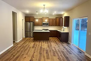 1889 Charleston Ln, Waconia, MN 55387 - Photo 5