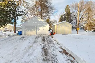 710 Johnson St, Henning, MN 56551 - Photo 3