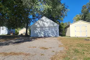 710 Johnson St, Henning, MN 56551 - Photo 29