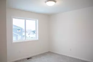 6738 Meadow View Dr S, Fargo, ND 58104 - Photo 11