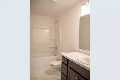 6738 Meadow View Drive S, Fargo, ND 58104 - Photo 13