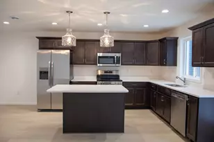 6738 Meadow View Dr S, Fargo, ND 58104 - Photo 5