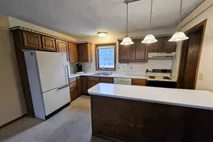 612 7th St NE, Pipestone, MN 56164 - Photo 7