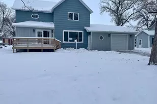 423 12th St N, Breckenridge, MN 56520 - Photo 1