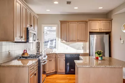 2212 Fremont Avenue S #5, Minneapolis, MN 55405 - Photo 5