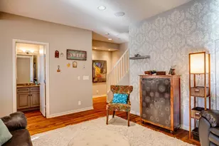 2212 Fremont Ave S, Minneapolis, MN 55405 - Photo 9