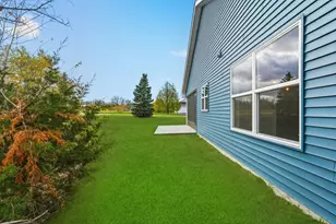 2675 Platinum St, Saint Augusta, MN 56301 - Photo 17