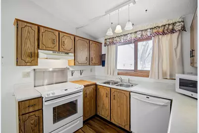 530 17th Street SW, Owatonna, MN 55060 - Photo 9