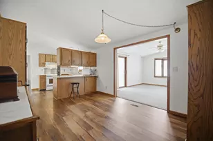 530 17th St SW, Owatonna, MN 55060 - Photo 7