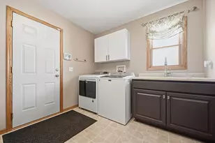 518 Pamela Ln, Hudson, WI 54016 - Photo 25