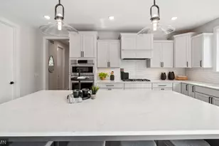 10484 56th Pl N, Lake Elmo, MN 55042 - Photo 23