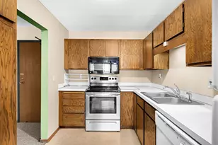 4350 Trenton Ln N, Plymouth, MN 55442 - Photo 15