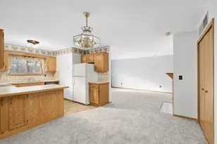 5345 Orleans Ln N, Plymouth, MN 55442 - Photo 5