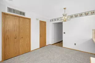 5345 Orleans Ln N, Plymouth, MN 55442 - Photo 9