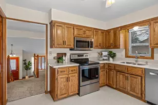 1415 105th Ln NW, Coon Rapids, MN 55433 - Photo 11