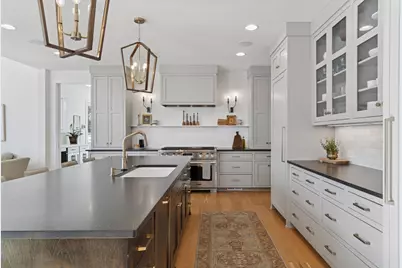 4813 Woodhill Way, Edina, MN 55424 - Photo 3