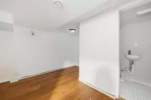 6921 Russell Ave S, Richfield, MN 55423 - Photo 29