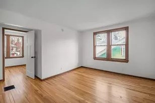 1048 Thomas Ave, Saint Paul, MN 55104 - Photo 13