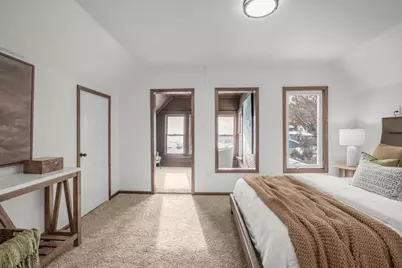 1048 Thomas Avenue, Saint Paul, MN 55104 - Photo 15