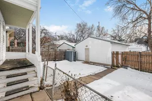 1048 Thomas Ave, Saint Paul, MN 55104 - Photo 27