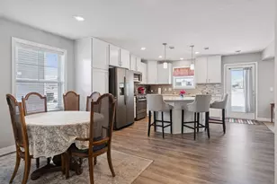 4824 Martingale Dr, Woodbury, MN 55129 - Photo 9