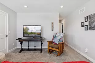 4824 Martingale Dr, Woodbury, MN 55129 - Photo 23