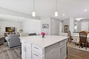 4824 Martingale Dr, Woodbury, MN 55129 - Photo 15